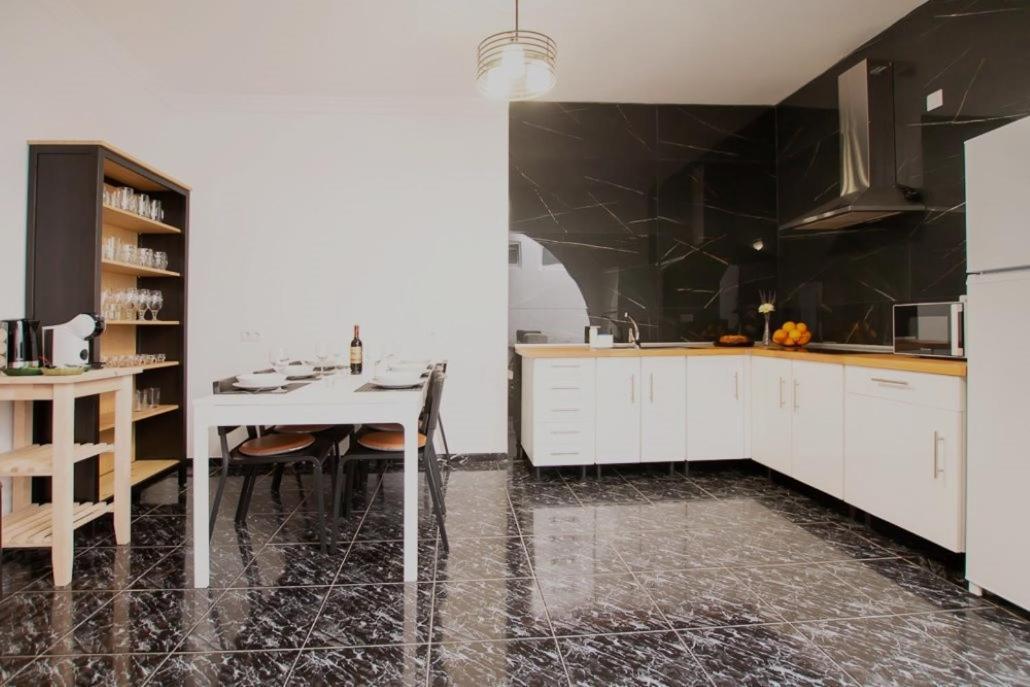 Casa Sunshine Paradise Весиндарио Экстерьер фото